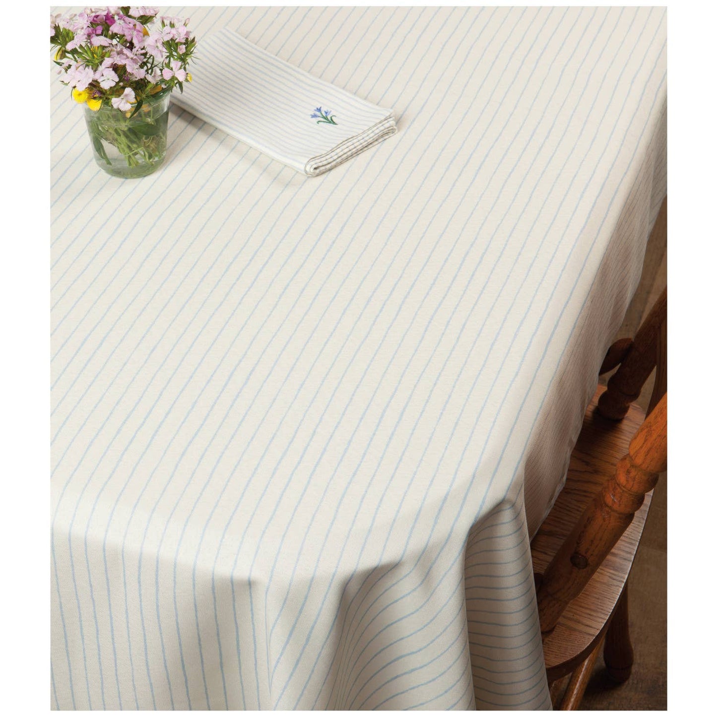 Hand Picked Tablecloth 60 inches Round
