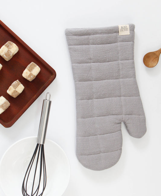 KAF Home Monaco Quilted Oven Mitt