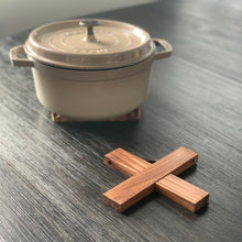 Load image into Gallery viewer, Acacia Wood Trivet 7x7
