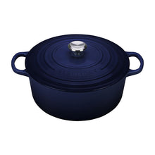 Load image into Gallery viewer, Signature Round Dutch Oven 9qt

