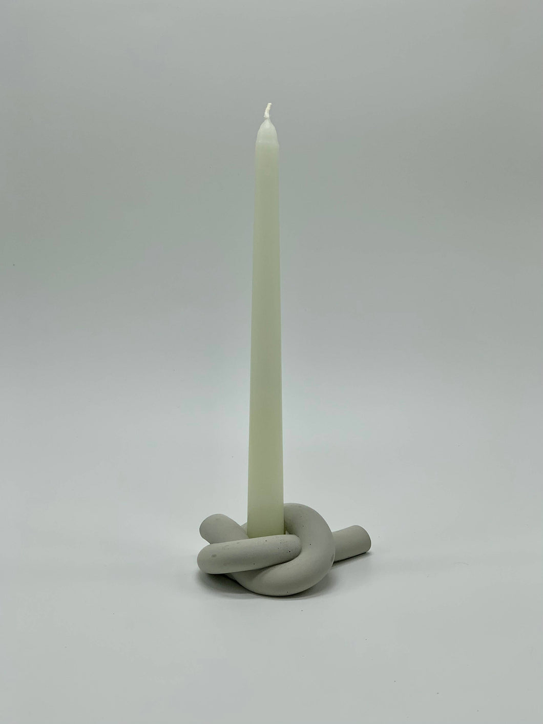 Knot Concrete Candle Holder
