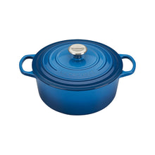 Load image into Gallery viewer, Signature Round Dutch Oven 5.5qt
